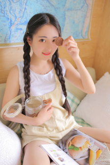 精品服丝袜无码视频一区